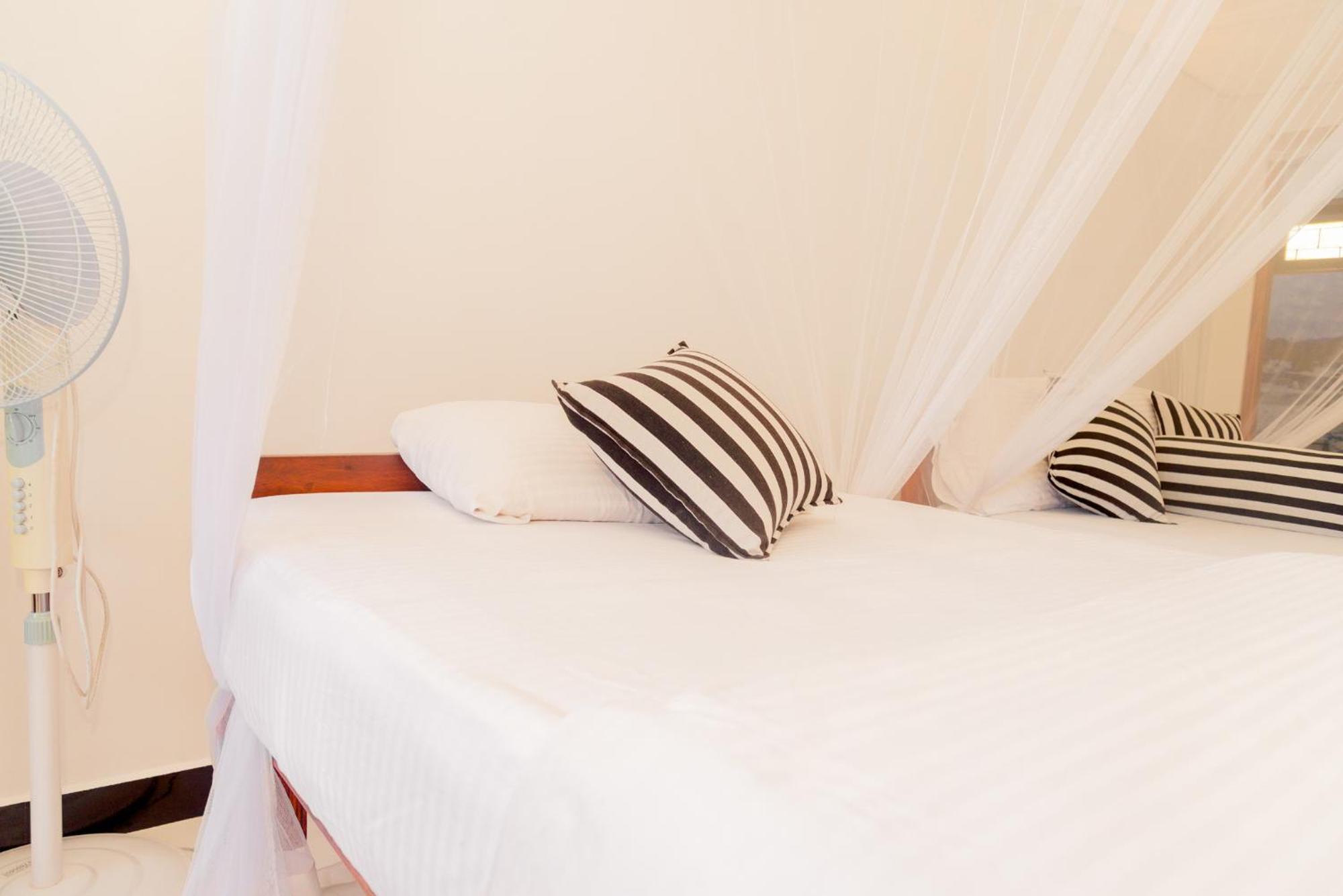 Samiru Guest Inn Елла Екстер'єр фото